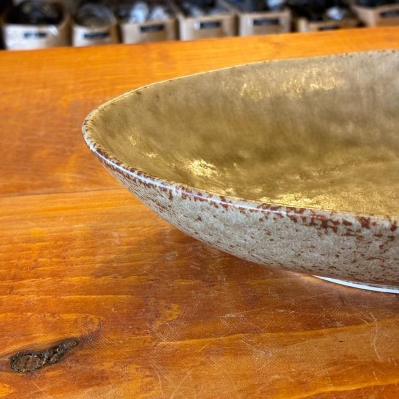 Mino ware Oval Curry Plate 24cm 2 colors: Matte White and Sage Green. Stackable. Microwave and dishwasher safe.