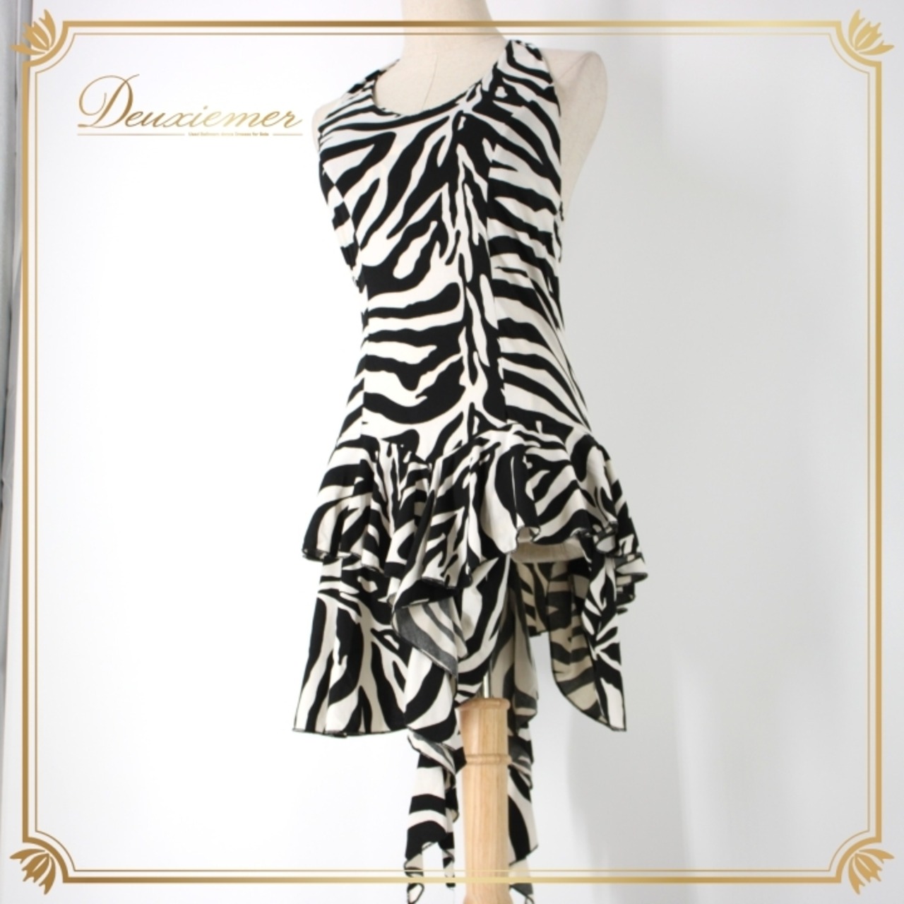 社交ダンス 衣装 ラテン ドレス ワンピース パーティドレス 白 黒 ICHIOKU イチオク ホワイト系 ブラック系 ゼブラ柄 ホルターネック 伸縮性 オシャレ フォーマル ダンスパーティー レディース セクシー スタイリッシュ 美しい デザイン ファッション 体型カバー トレンド 夏服 芯地付き 楽々着脱 黒白 コンビネーション