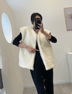 【新作5%OFF・3日間】Over-fit Chunky Boa Vest_2colors