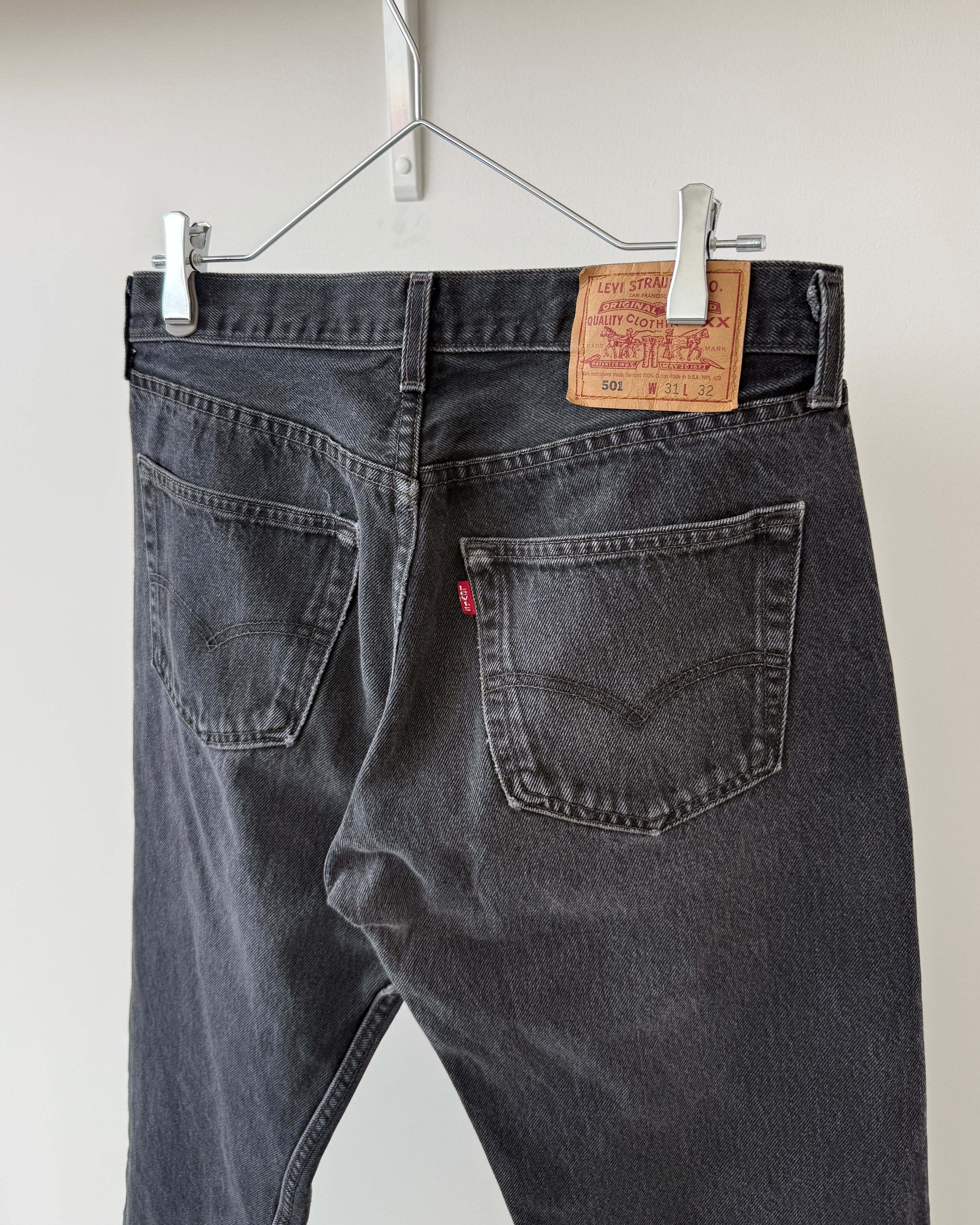 Levi's- Vintage 90s W31L32 501 Denim Pants made in USA | BEGGARS