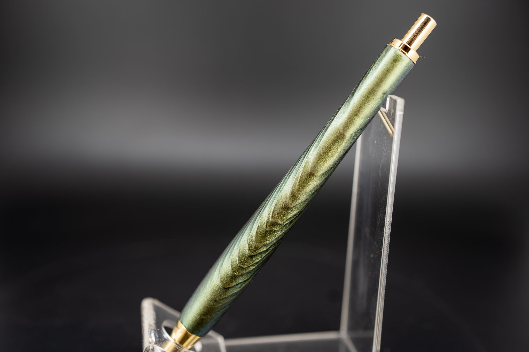 翠煙】春日杉 漆塗 細軸 ① gold MP | 木軸ペン工房 金杢犀