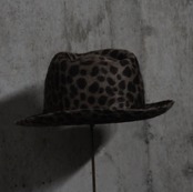 【HeArT&Co. (ハートアンドコー)】チェコ メデューサベル 2色