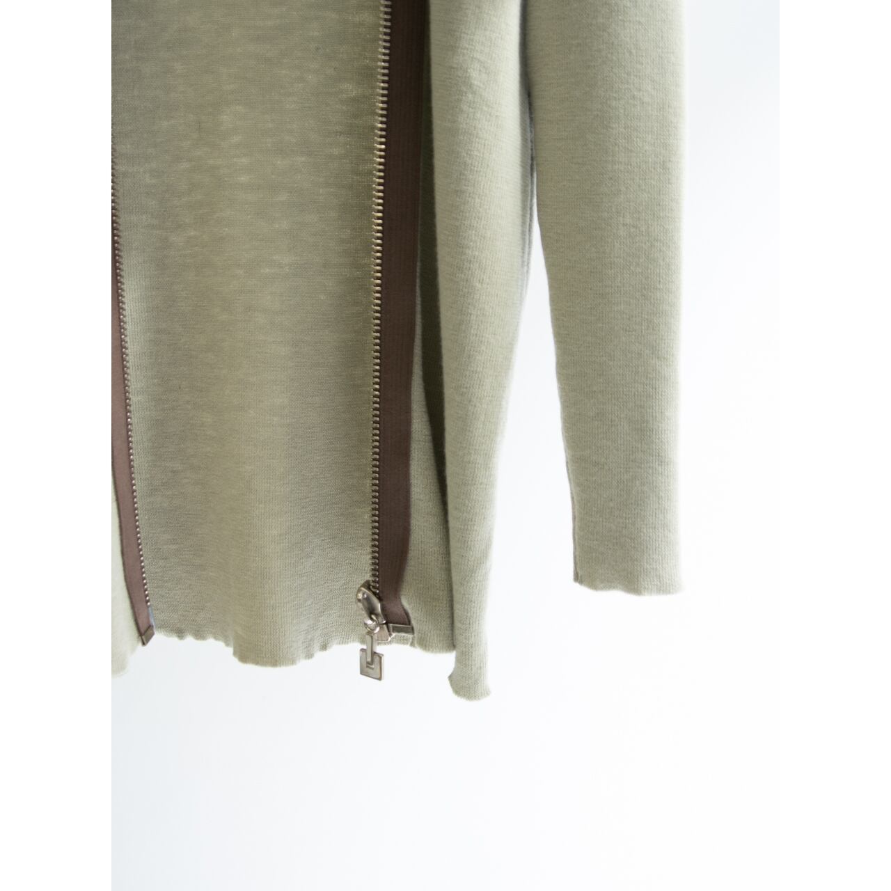 【Salvatore Ferragamo】Made in Italy 100% Wool Knit Cardigan(サルヴァトーレ フェラガモ イタリア製 ウールニットカーディガン)