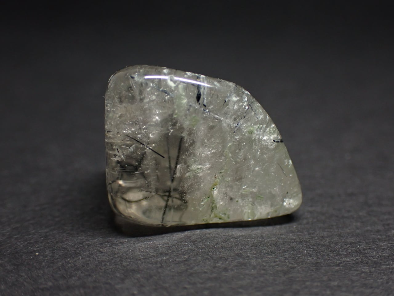 エジリンinザギマウンテンクォーツ/Aegirine in Zagi Mountain Quartz