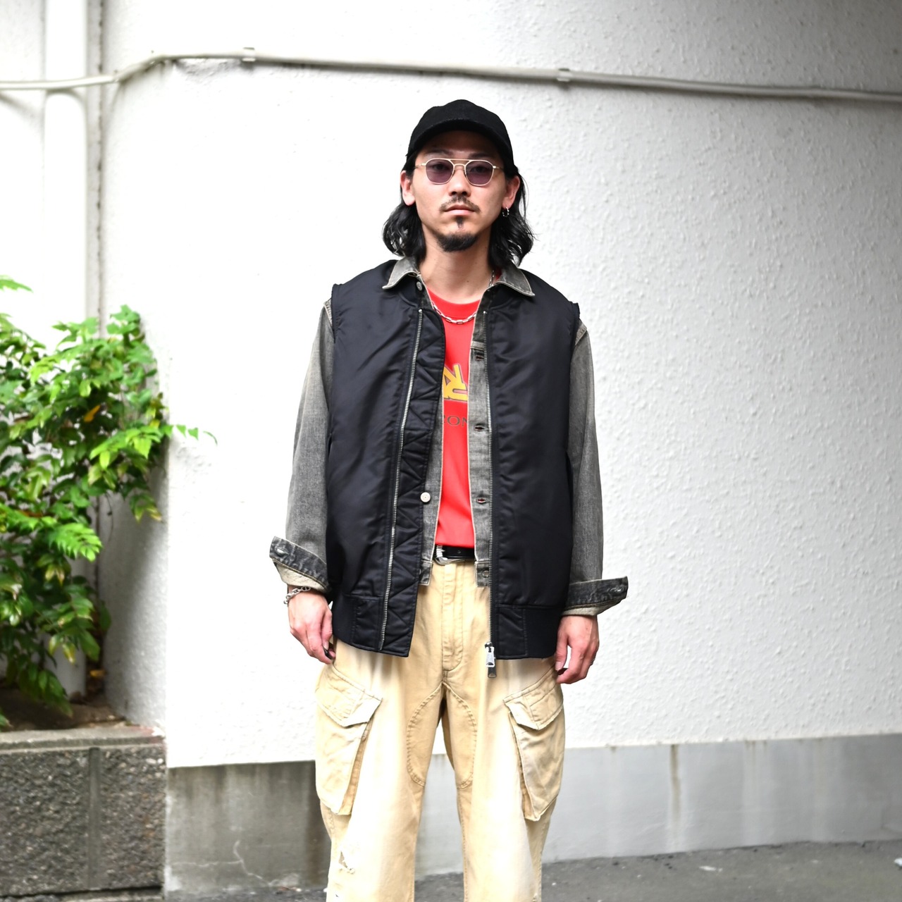 The DUFFER N NEPHEWS / CUT OFF FLIGHT VEST