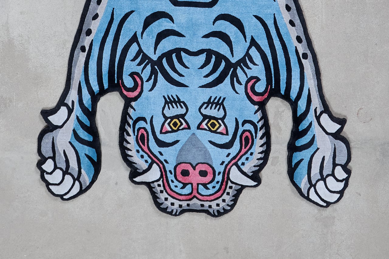 Tibetan Tiger Rug 《Lサイズ•シルク•オリジナル1•ブルー242》チベタン