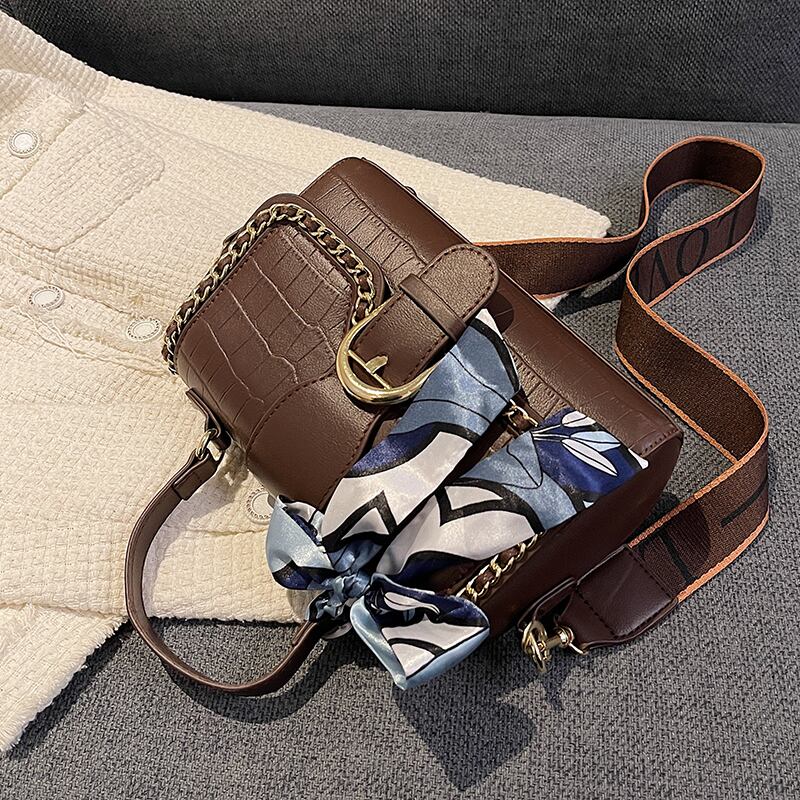 オータムウィンタースタイル 秋物 冬物 スクウェア メッセンジャーバッグ 手作りハンドバック18091201658