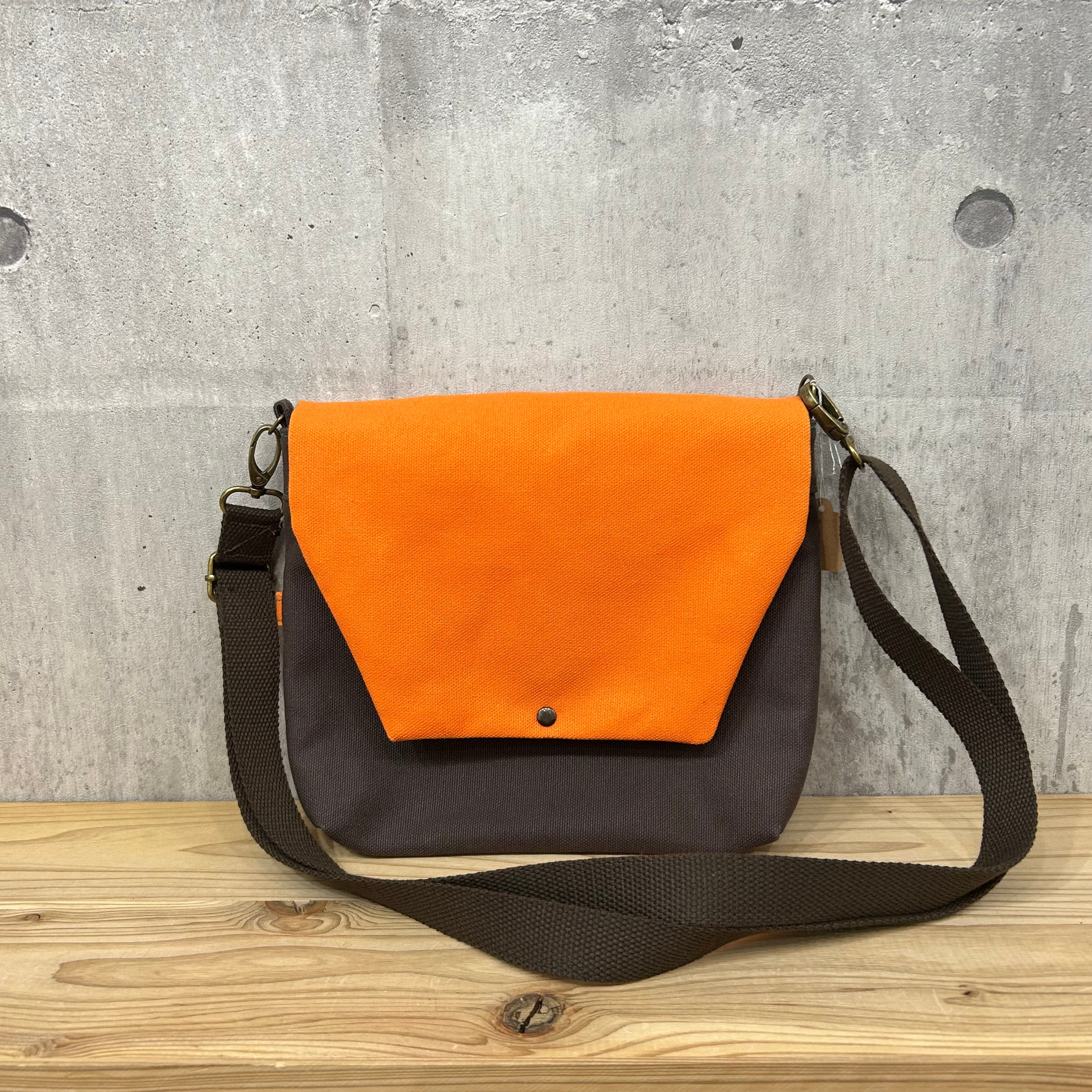 お値引きカラー‼️【選べる紐付】-* Messenger Shoulder *-【濃茶×オレンジ】