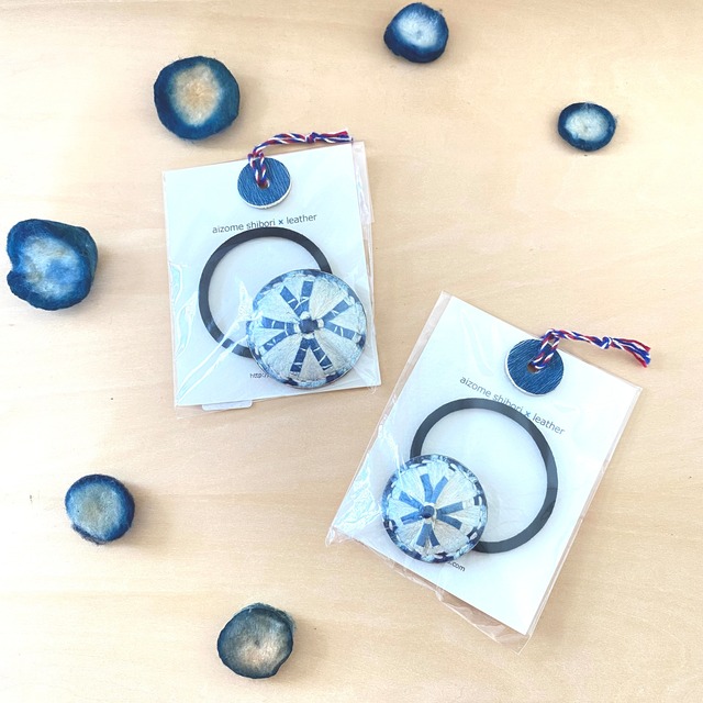 藍染め（型染め）mobile case～Dog