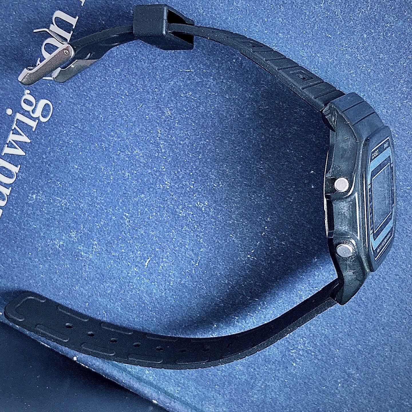 商品番号055 casio W400 marlin | Pay ID