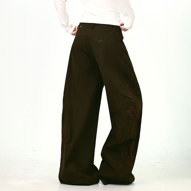 フローラルエンブロイダリーストリートワイドパンツ 2col   R01377