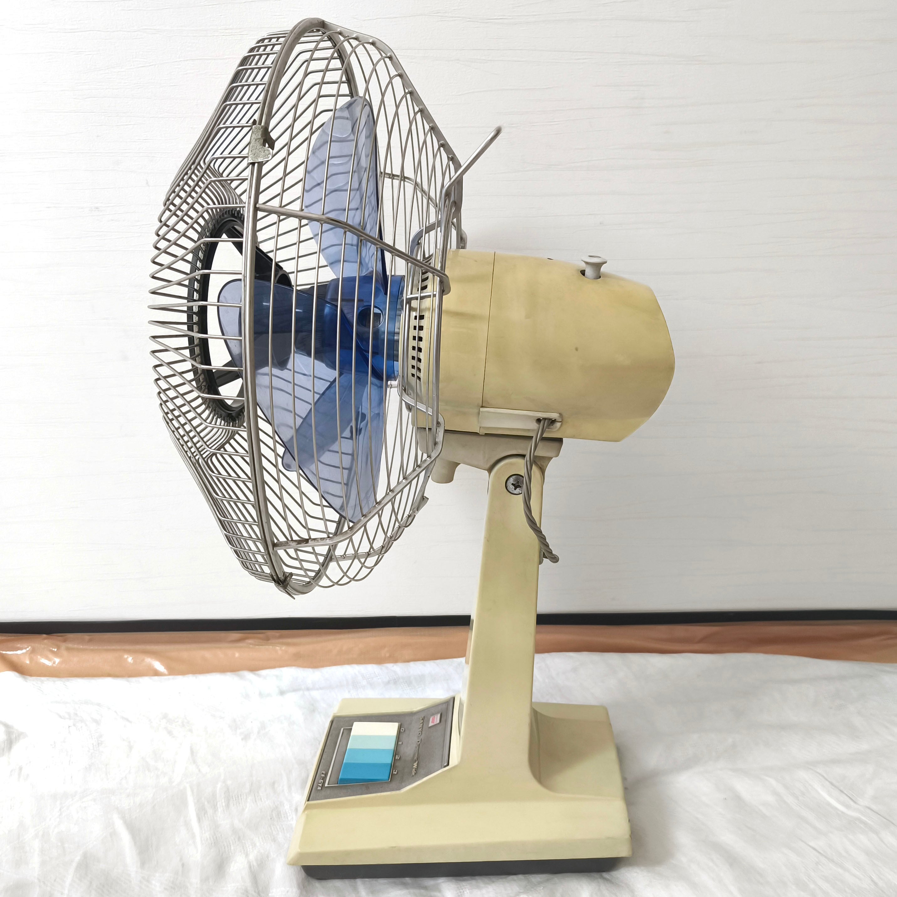 レトロ　当時物　SANYO スタンド扇風機 ER-6FA　サンヨー　扇風機 SANYO(サンヨー)・扇風機・EF-6YA・昭和レトロ・1968年発売・No.250706
