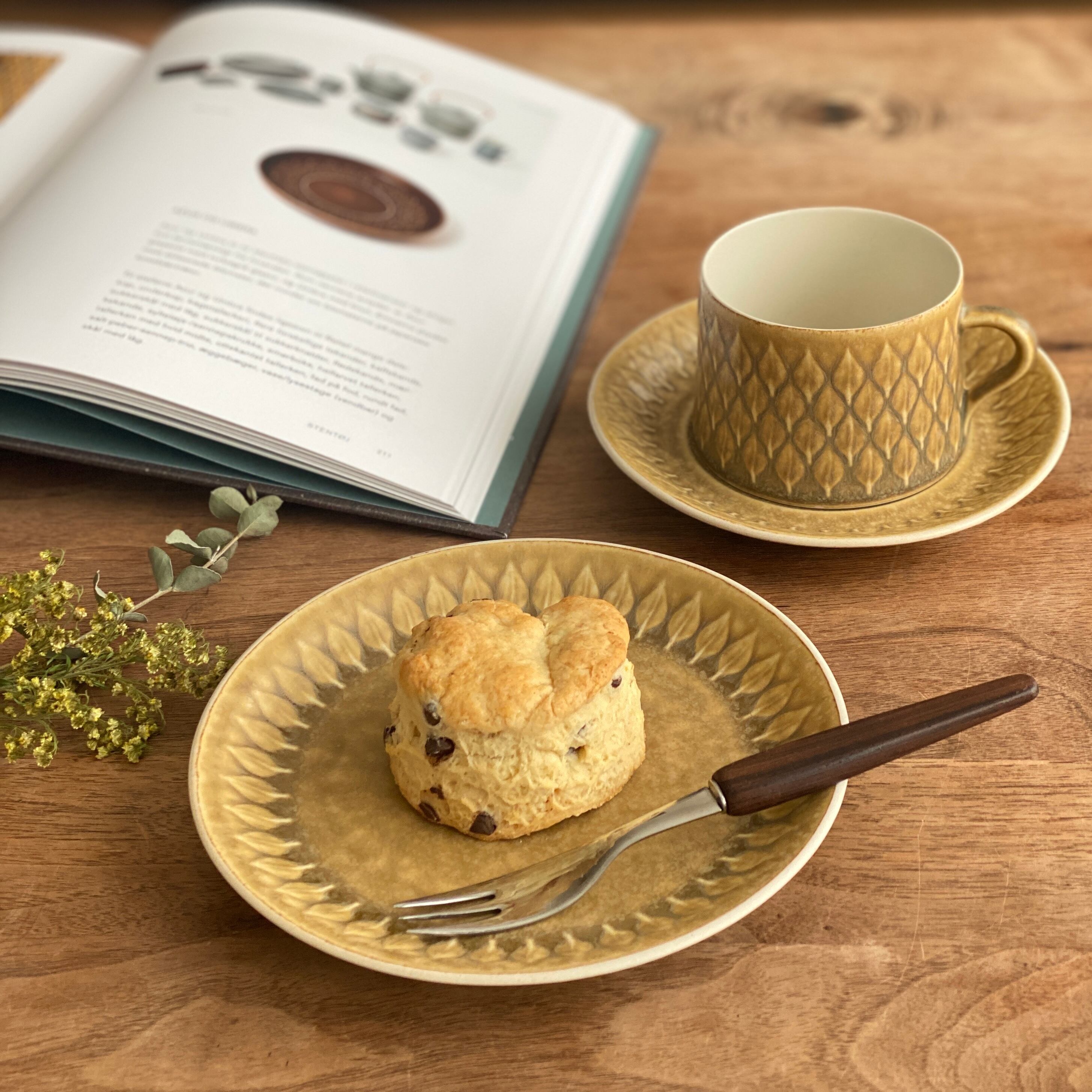 クイストゴー Quistgaard / レリーフ Relief/ ティーカップ&ソーサー