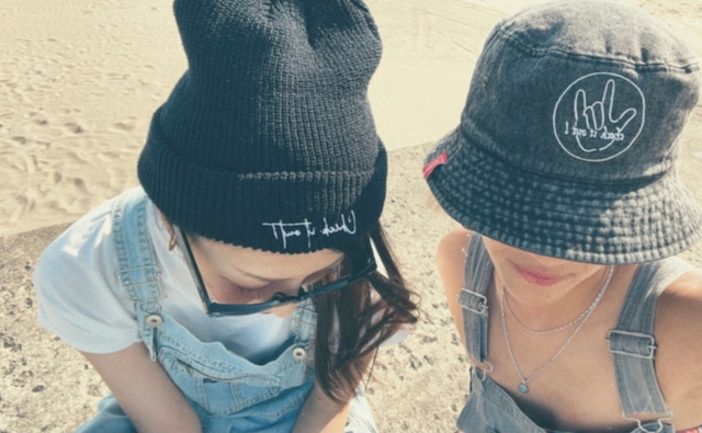 CHECK IT OUT! Logo Beanie