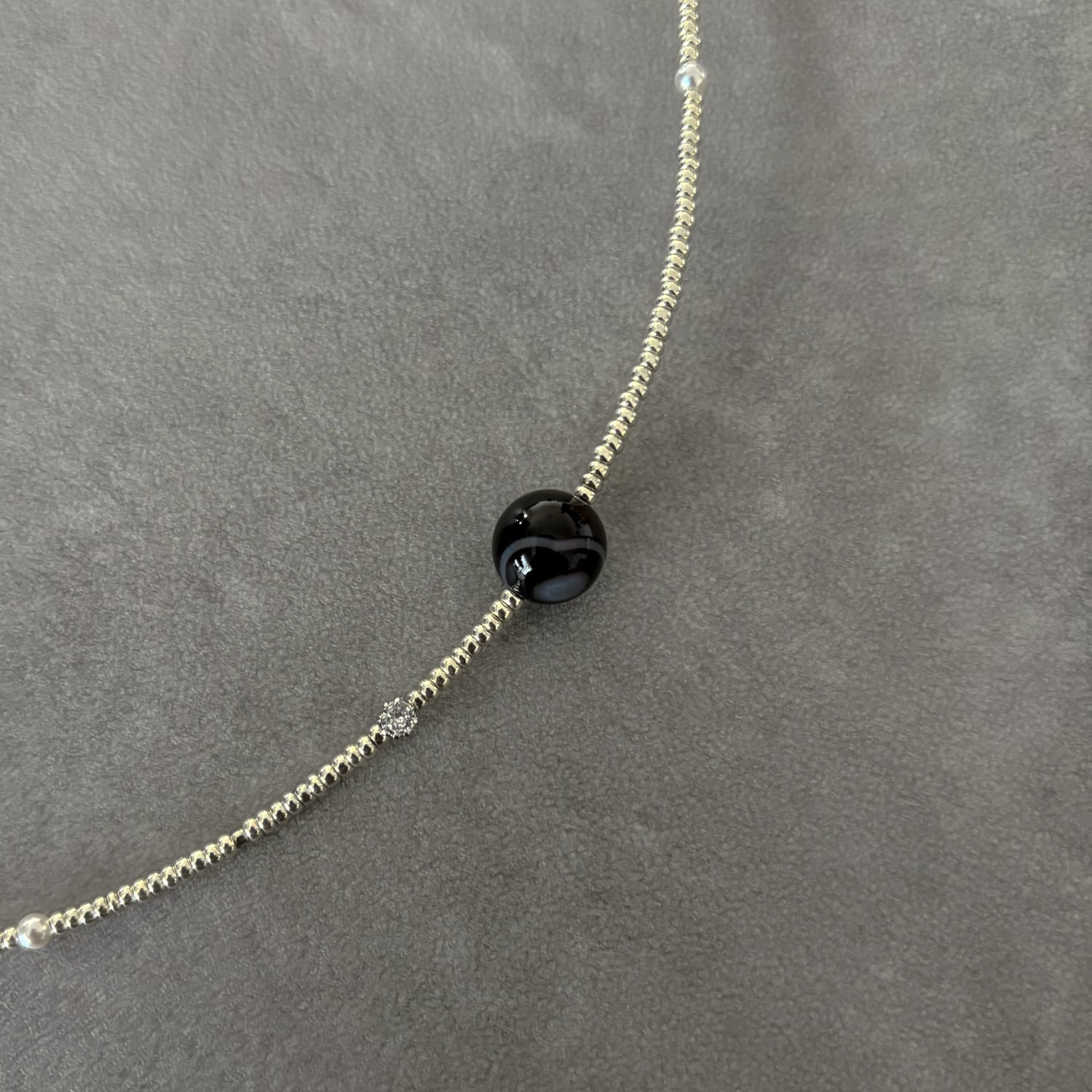 planet necklace (silver)