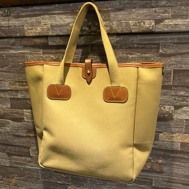 BRADY CANVAS TOTE BAG