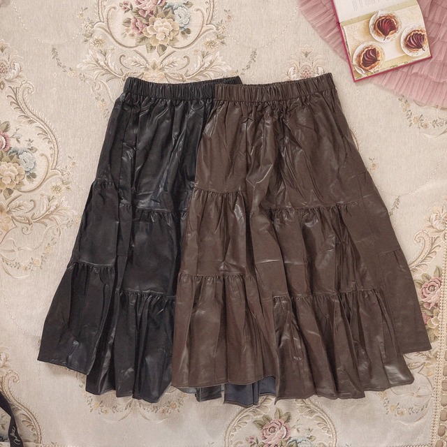 【LAST2】leather tiered skirt