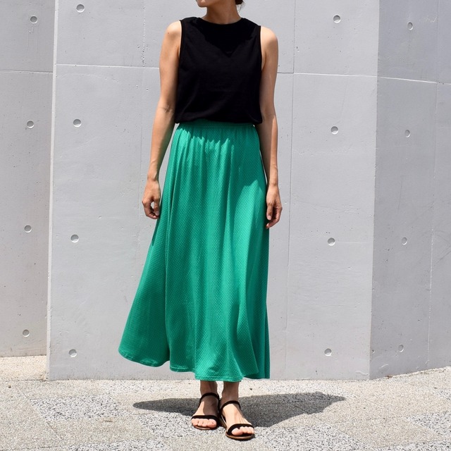 Relax Flare Skirt / green dot