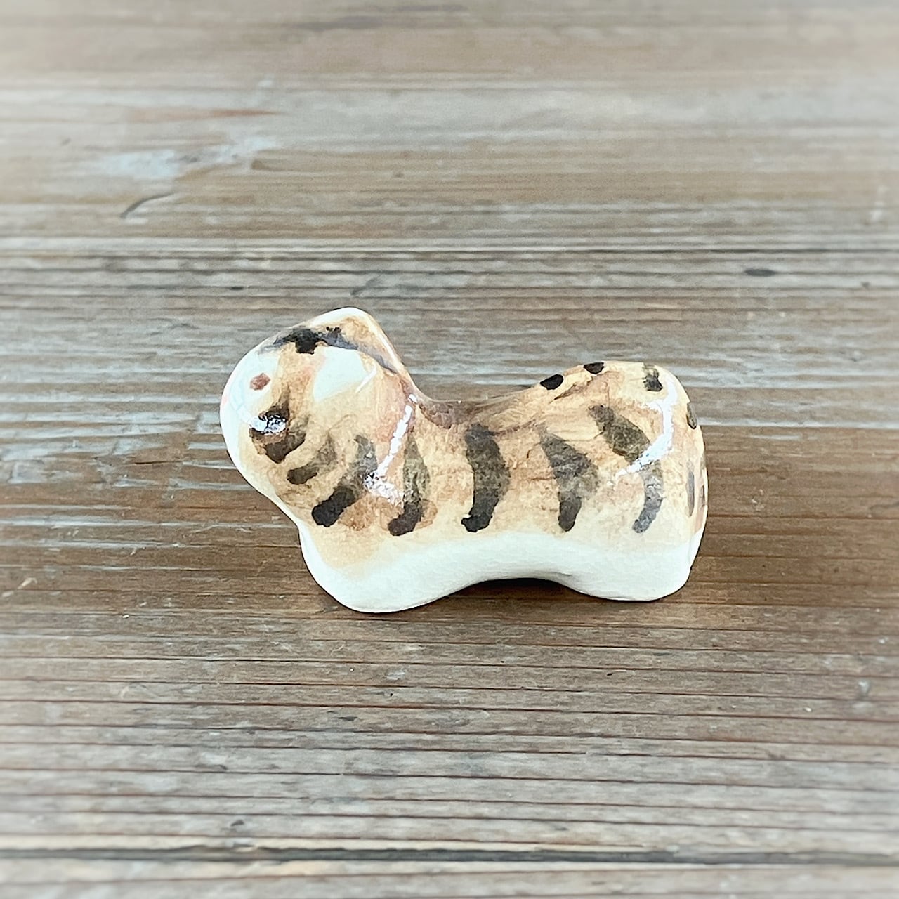 ねこ箸置き（立体）　キジトラ