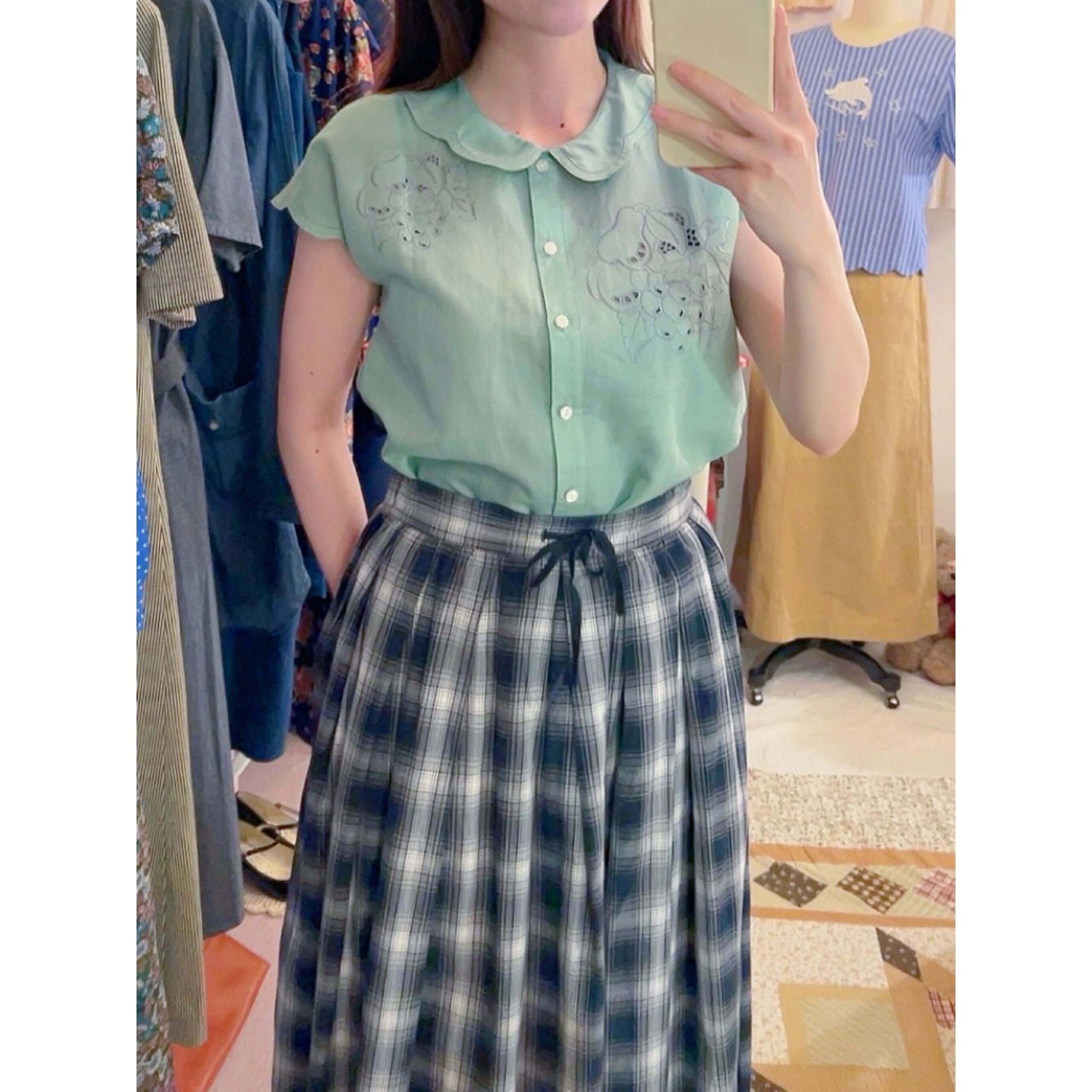 fruits embroidery scallop blouse