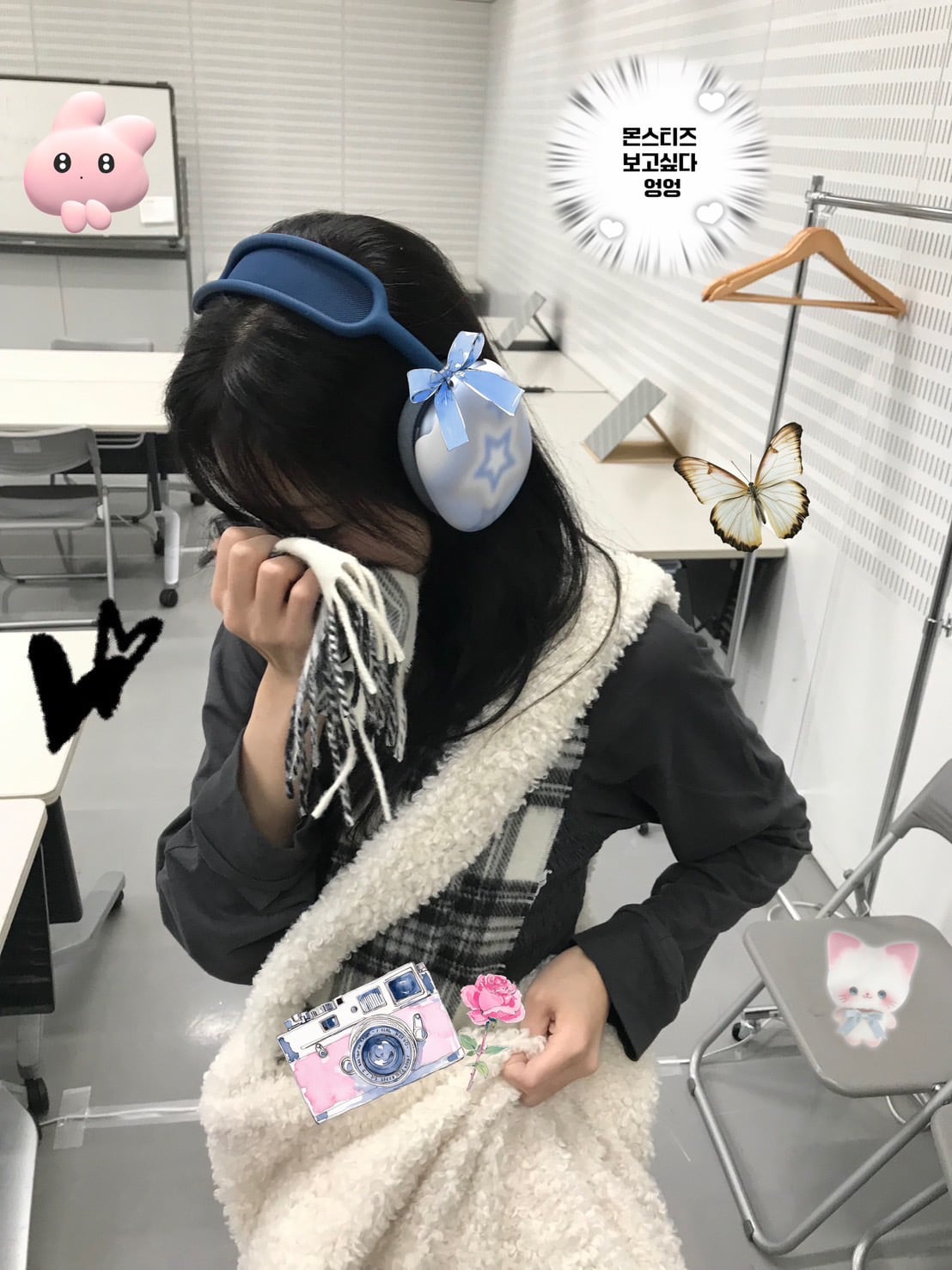 ☆BABYMONSTER アヒョン 着用！！【NOIRNINE】Teddy Fur Cross Bag