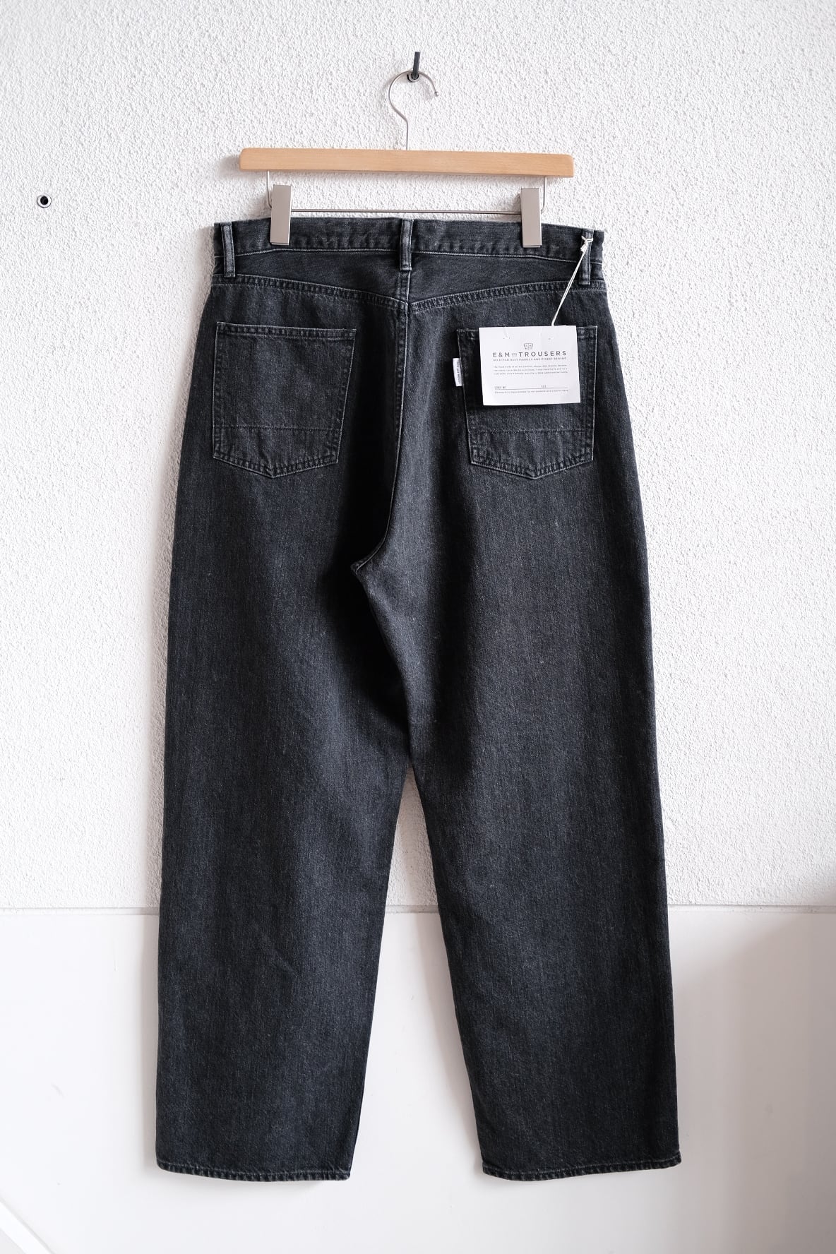 ENDS and MEANS＜エンズアンドミーンズ＞Relaxed fit 5 Pockets Denim
