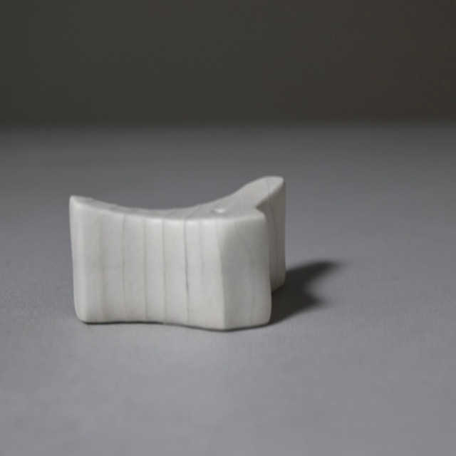 片山亜紀/積層刳貫手 水滴 △(XAK001)