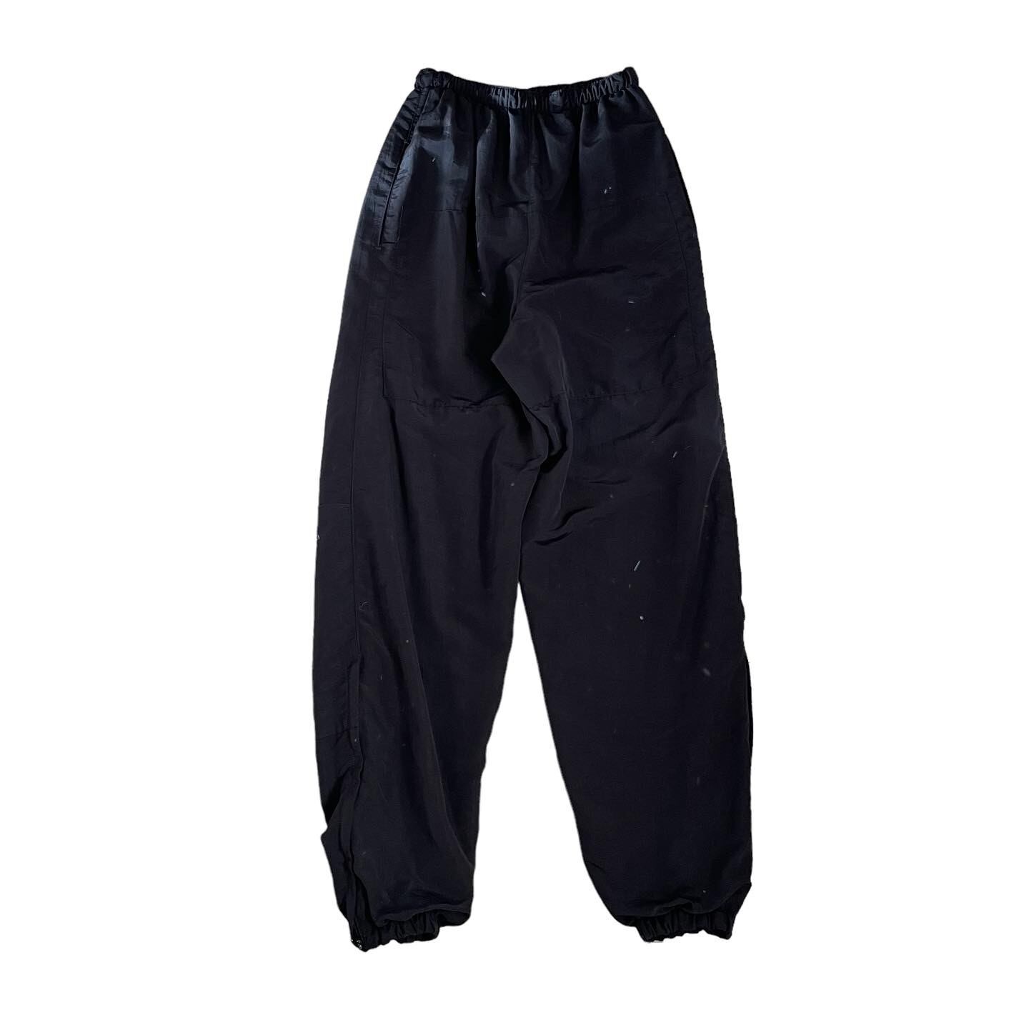 2001s U.S.ARMY training nylon pant What’z up