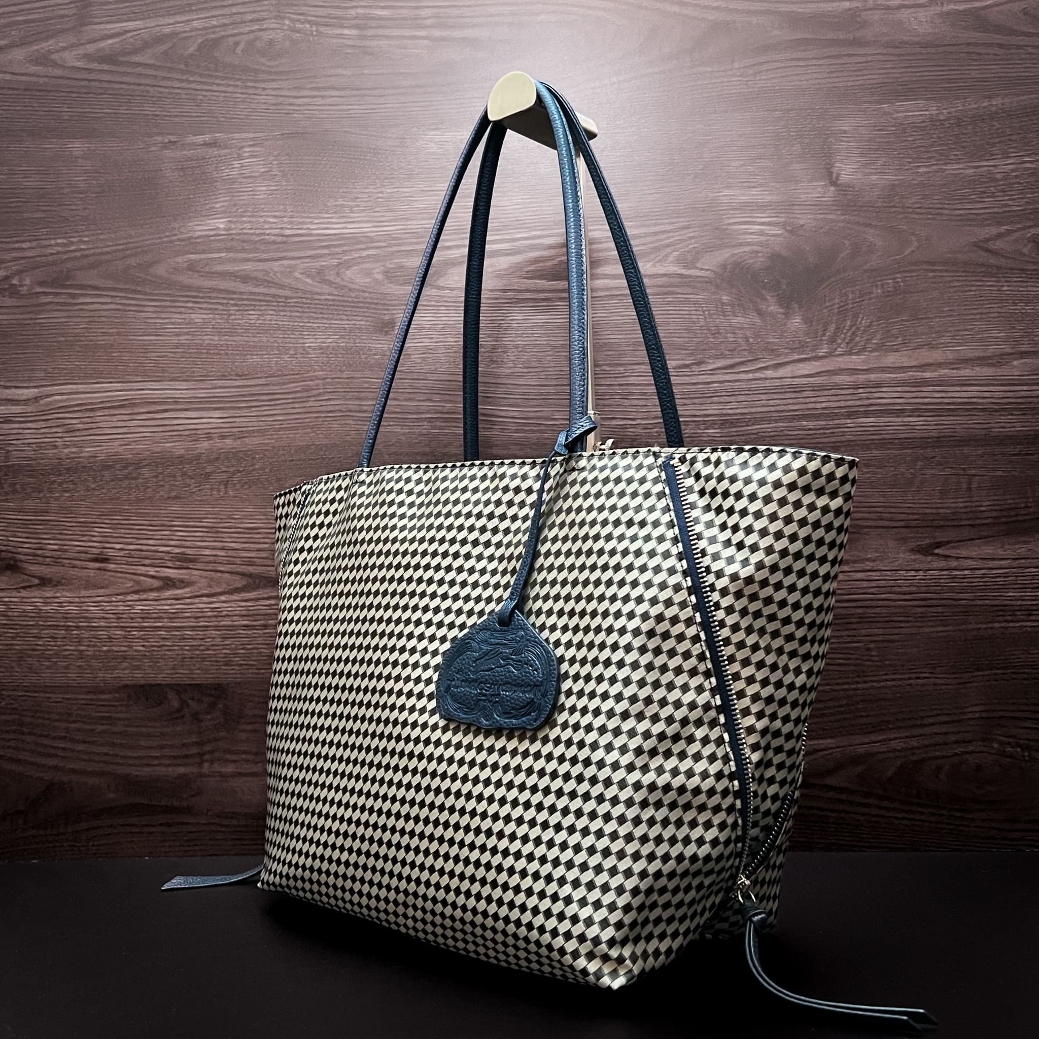 にゃねっと☻様専用。 トートバッグ にゃねっと☻。 パッチワーク