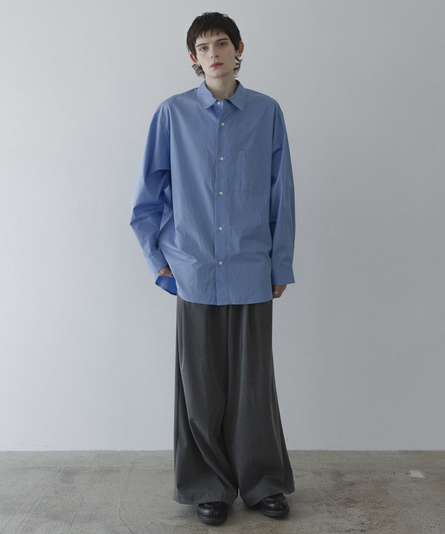 THOMAS MASON】loose basic oversize shirt〈BLUE〉予約販売【12月1日