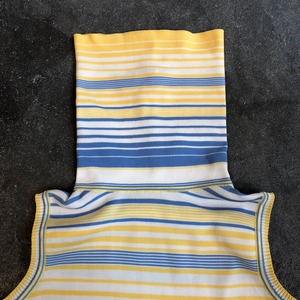 VINTAGE 70's yellow border knit tops