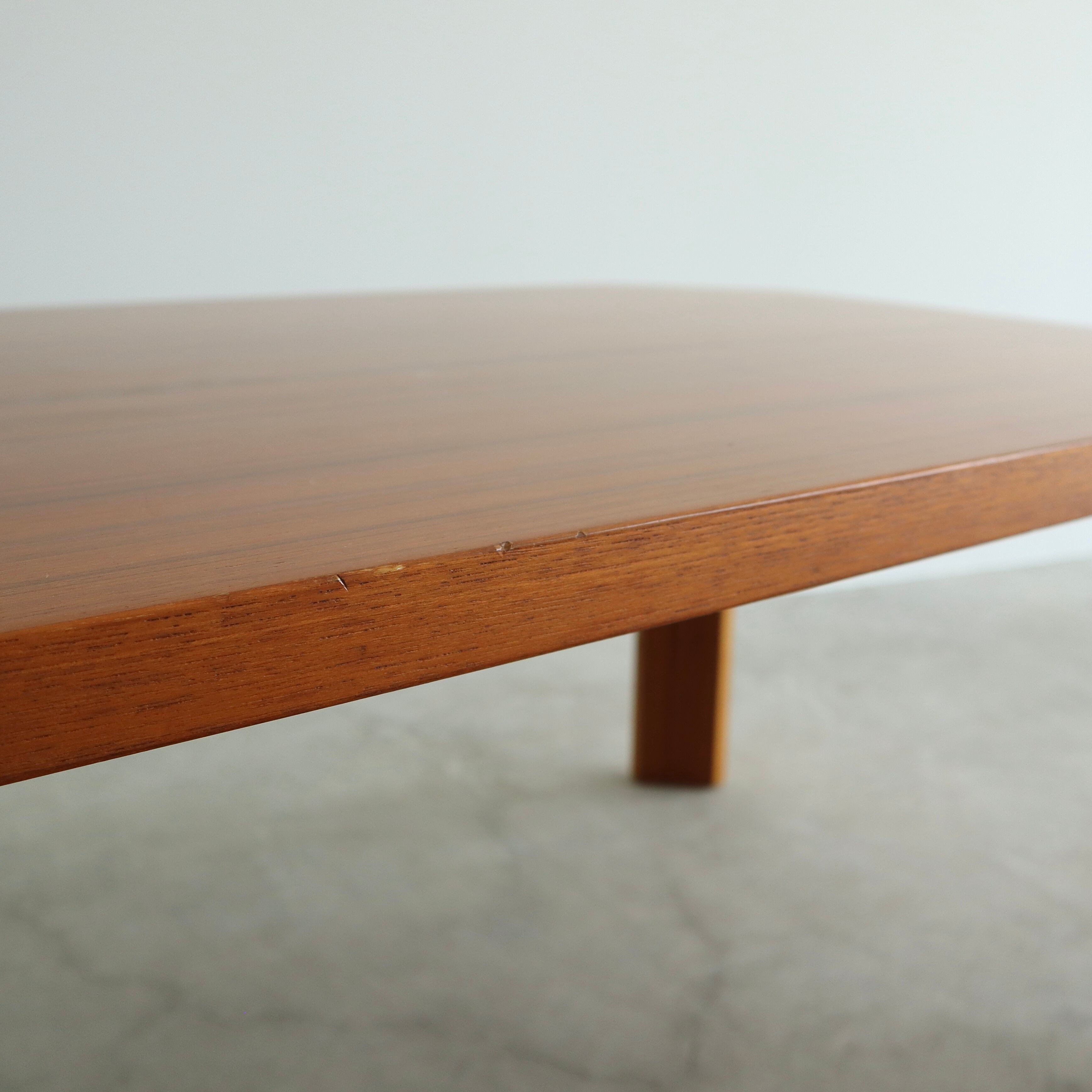 Japanese Modern Vintage Tendo Ply Wood Center Table 天童木工 Japanese Modern Vintage Tendo Ply Wood Center Table 天童木工