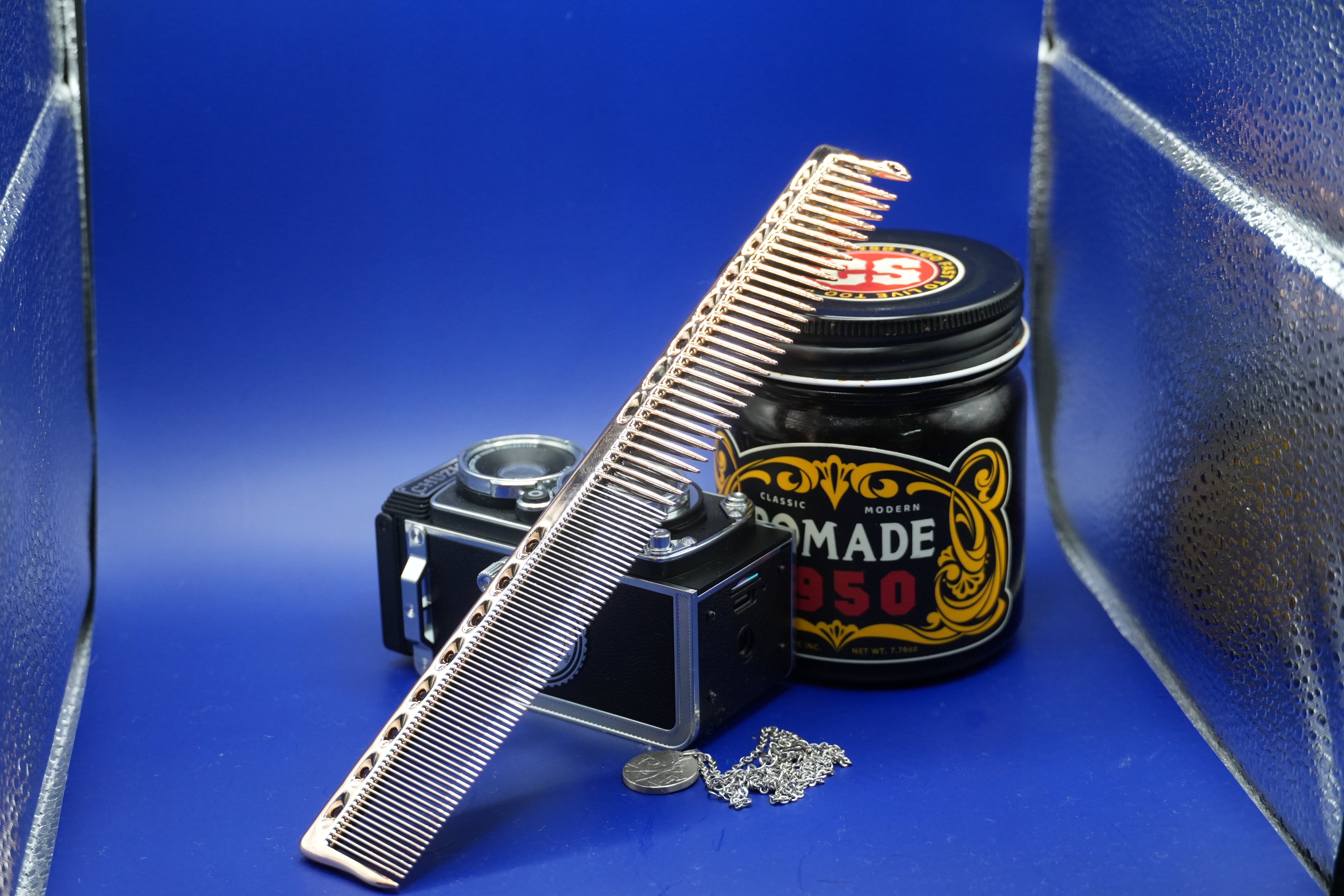 Ban's BarBer cluB