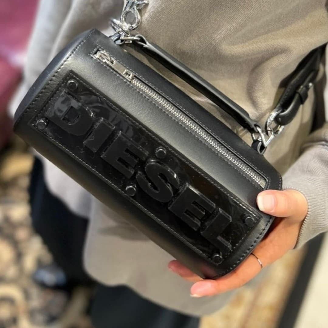 DIESEL レザー　ショルダーバッグ