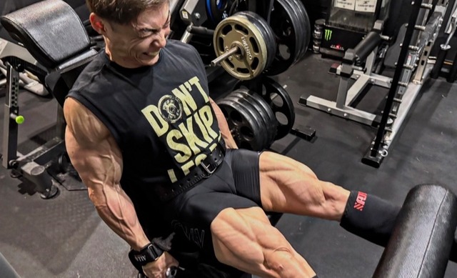 Dont_skip_leg_day_sleeveless_BLACK/YELLOW