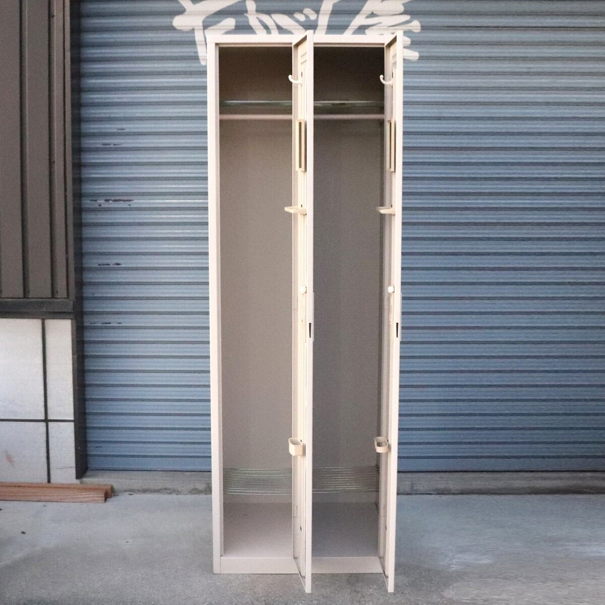 LION 鍵付きキャビネット 楽天市場】ライオン LION 鍵 机 デスク ワゴン 合鍵 合カギ カギ