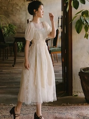 【0057】 Classic Lace White Short Sleeve Dress