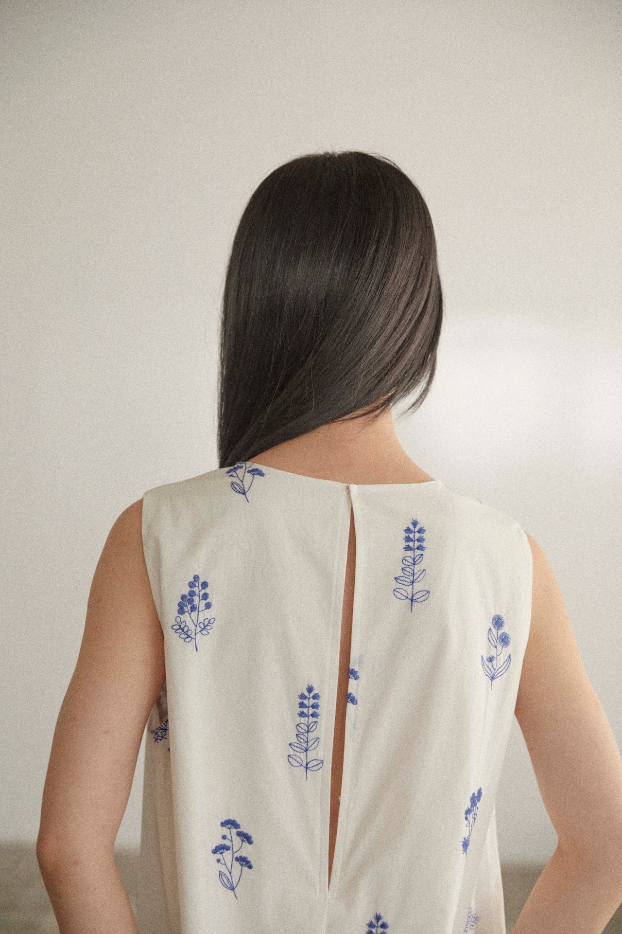 DU250522 Flower Embroidery One Piece 【Tsizeあり】