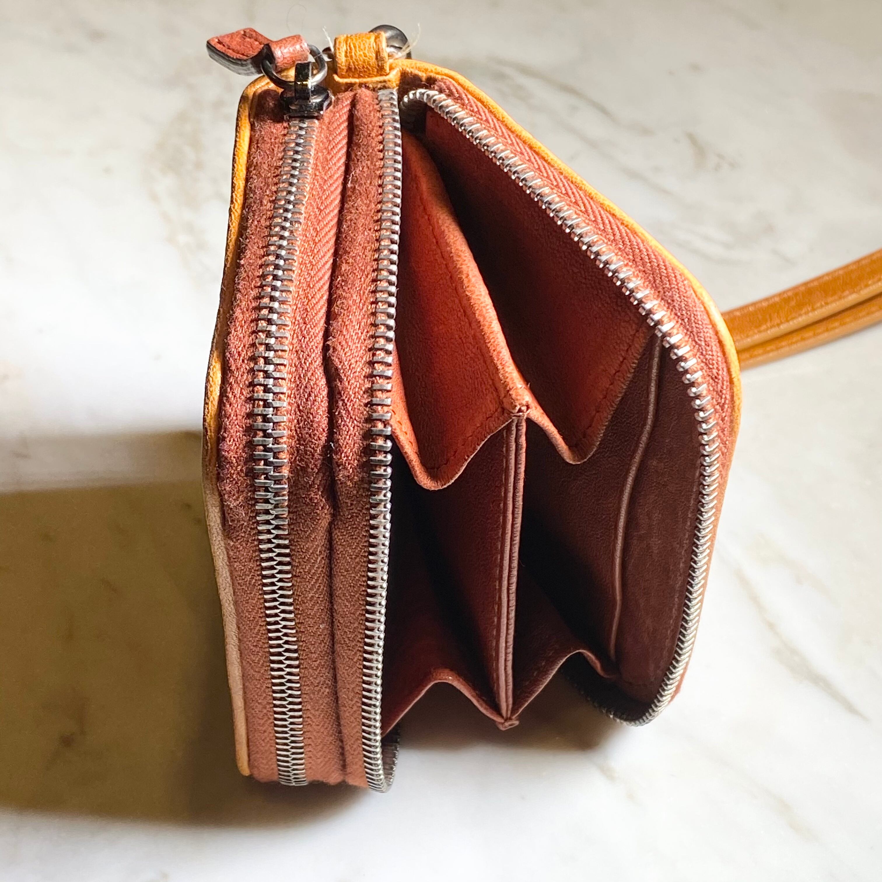 MIUMIU double-zip wallet “bambi” | NOIR ONLINE