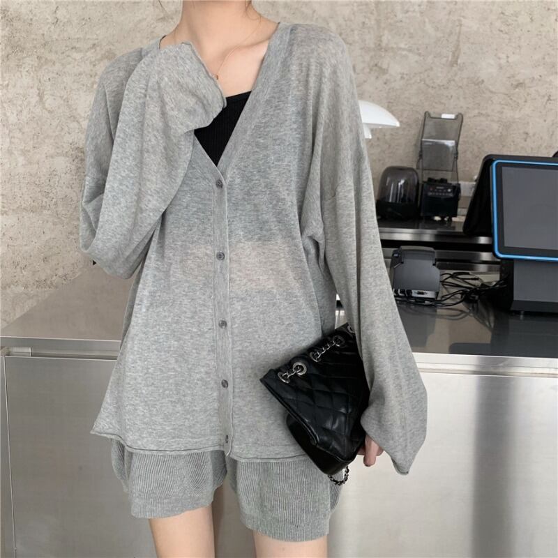 ニットセーター レディースルーズグレーVネックトップス スプリングスタンダードスタイルカーディガンジャケット レトロ 春物 ブラックストロベリース3780008991