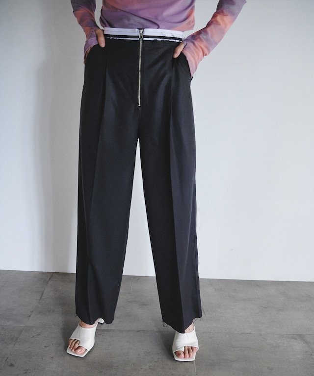 WAIST DESIGN TUCK PANTS (BLACK)