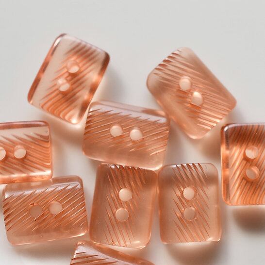 イタリア スクエア クリアピーチピンク 2穴 17㎜