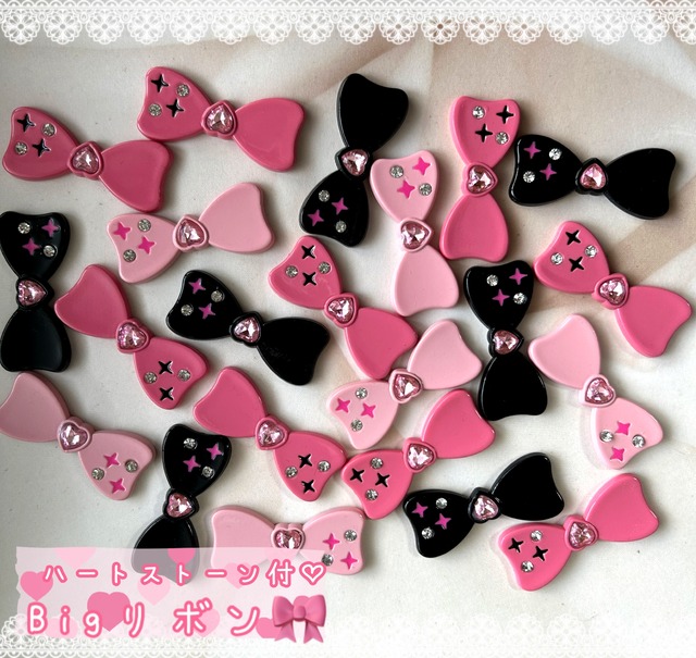 お得✨ [15個]Bigキラキラハートリボン／３色:23mm×26mm