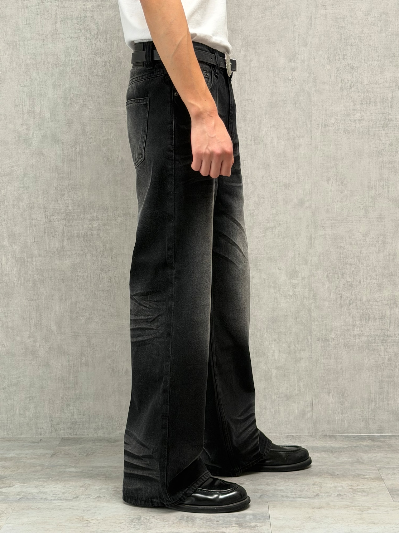 Shadow Fade Loose Fit Denim