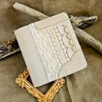 革とレースの手帳「カサネ」_031