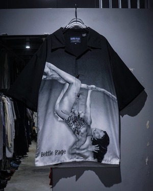 【add (C) vintage】“Bettie Page” Special Graphic Loose S/S Open Collar Shirt