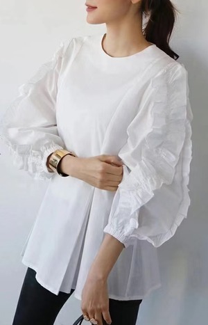 袖フリルトップス　AJ22045-A03