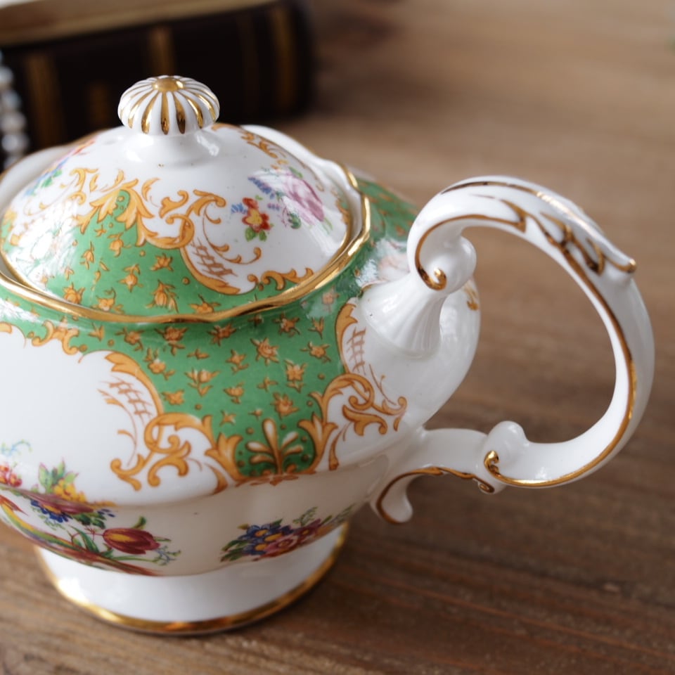 英国パラゴン ロッキンガム グリーン 優雅なティーセット | Antique