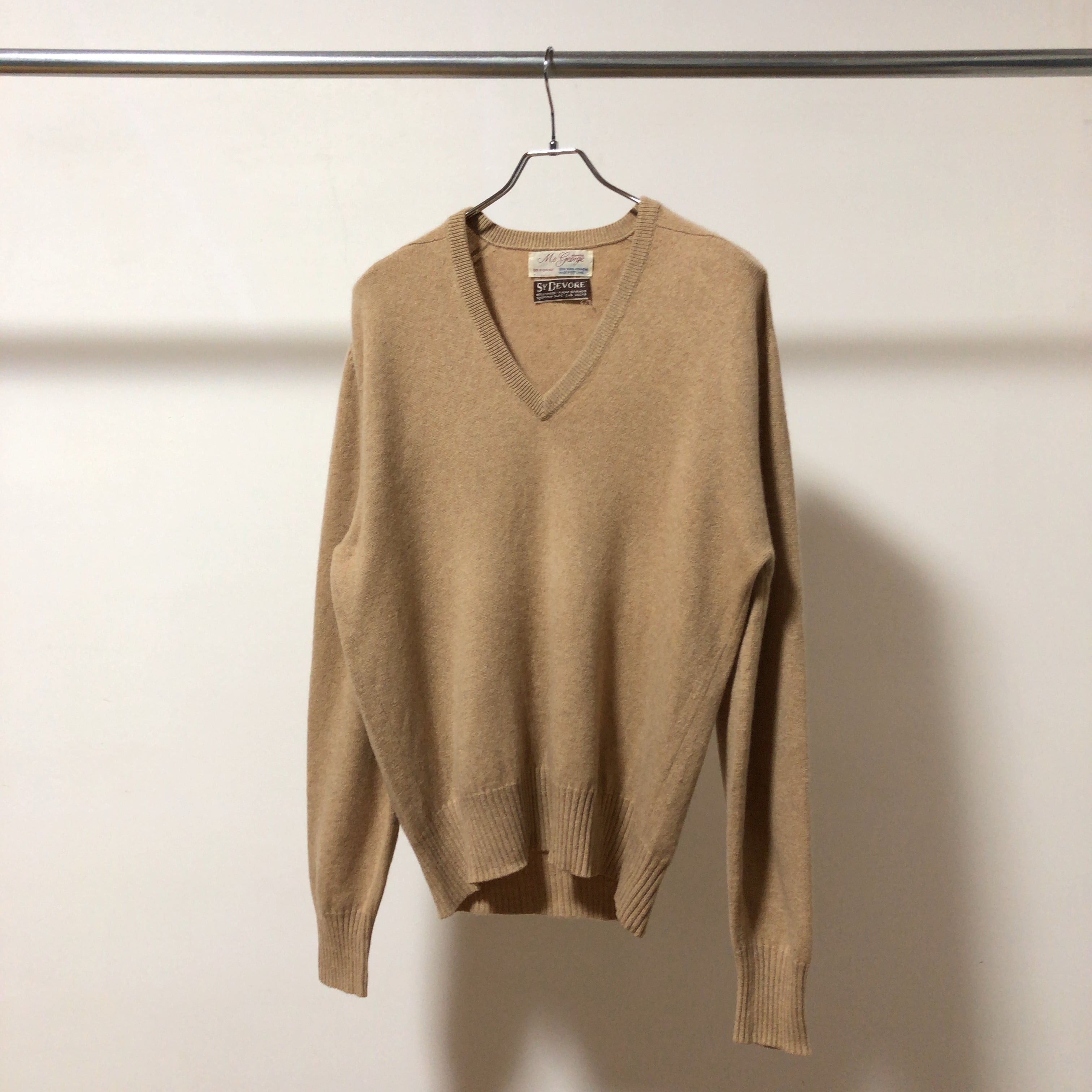 Mc George / 70-80's Vneck Cashmere Sweater / Made in Scotland