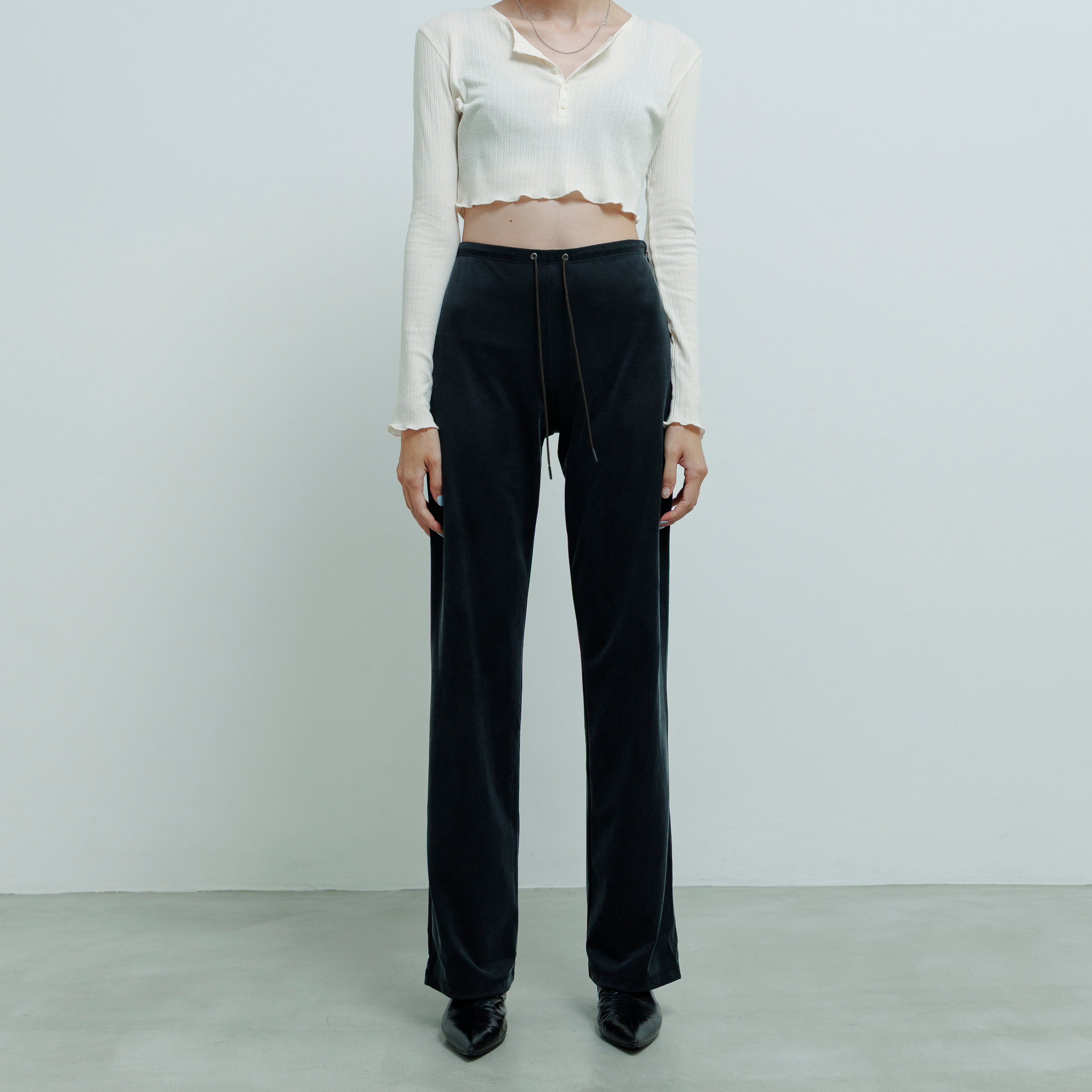 AO-81 drape slacks pants | akio